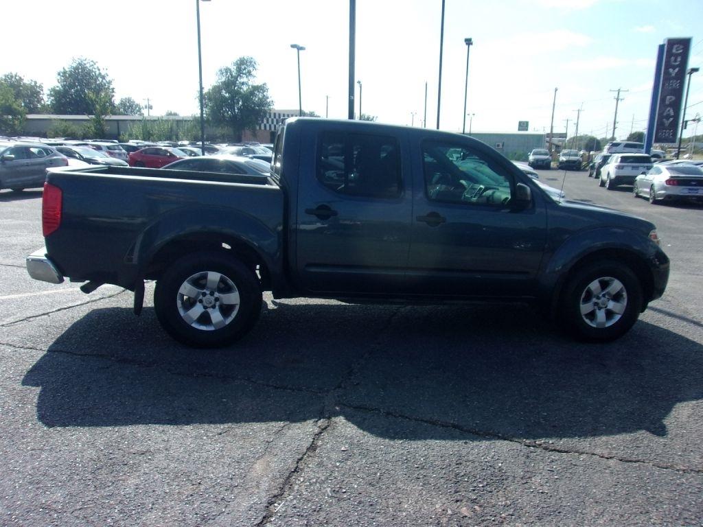 Nissan Frontier S Crew Cab 5AT 2WD 2017