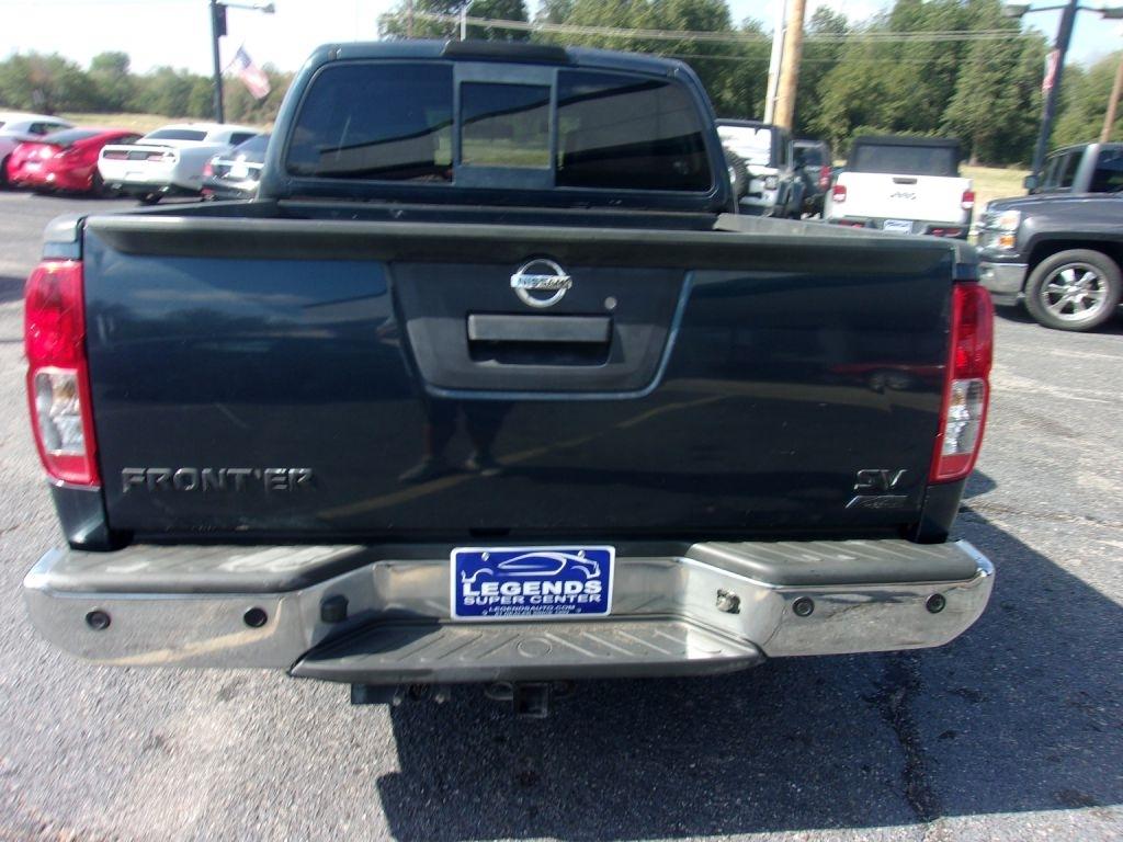 Nissan Frontier S Crew Cab 5AT 2WD 2017