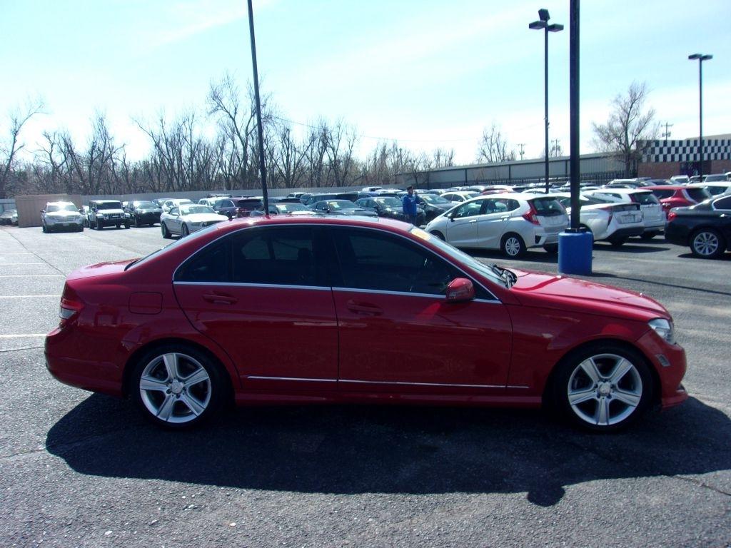 Mercedes-Benz C-Class C300 Sport Sedan 2011