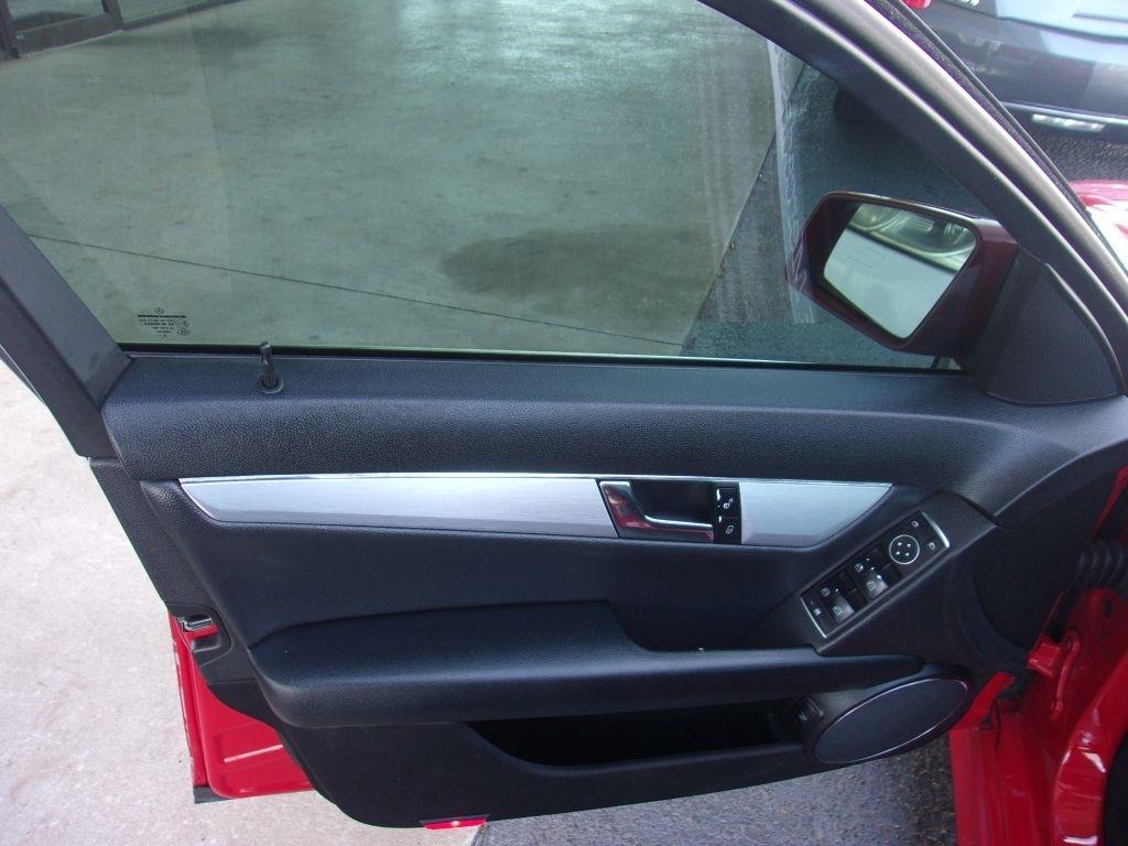 Mercedes-Benz C-Class C300 Sport Sedan 2011