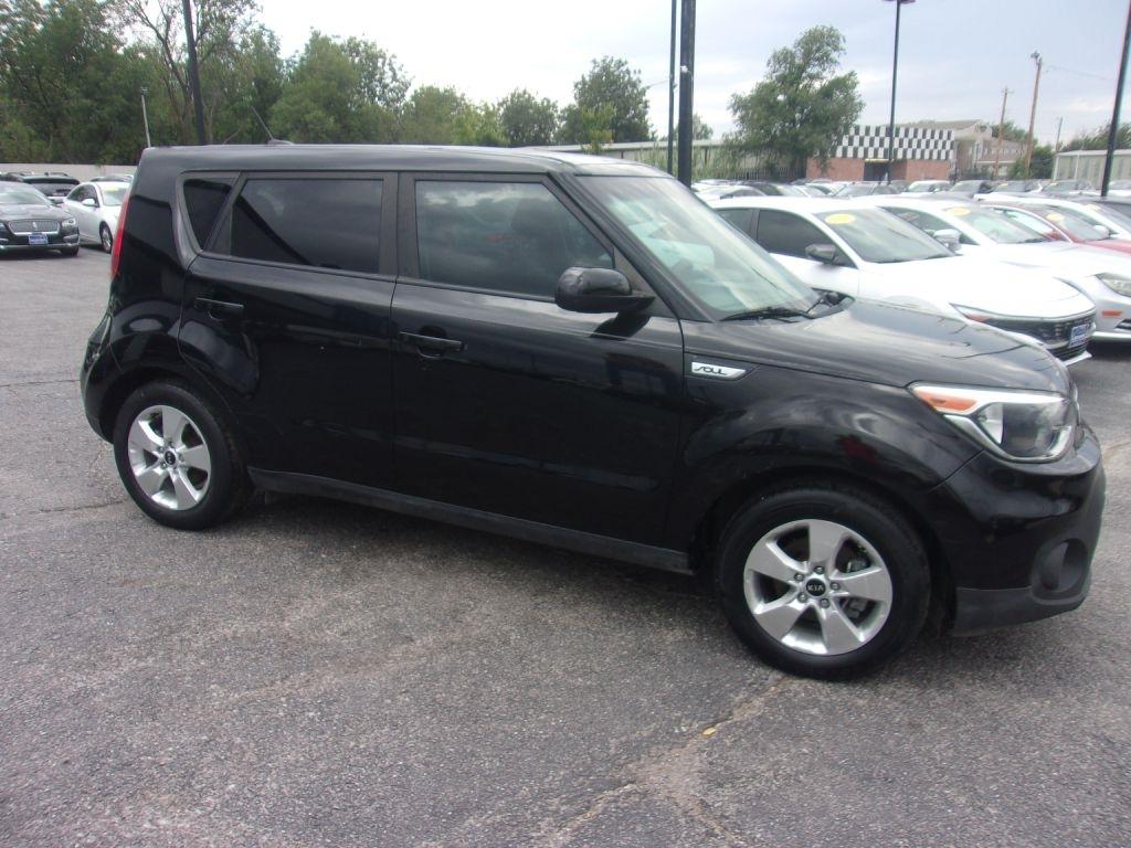Kia Soul Base 6A 2019