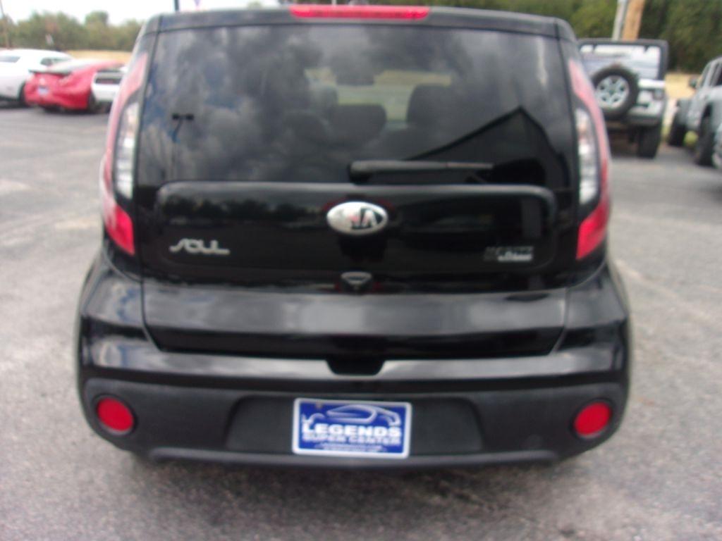Kia Soul Base 6A 2019