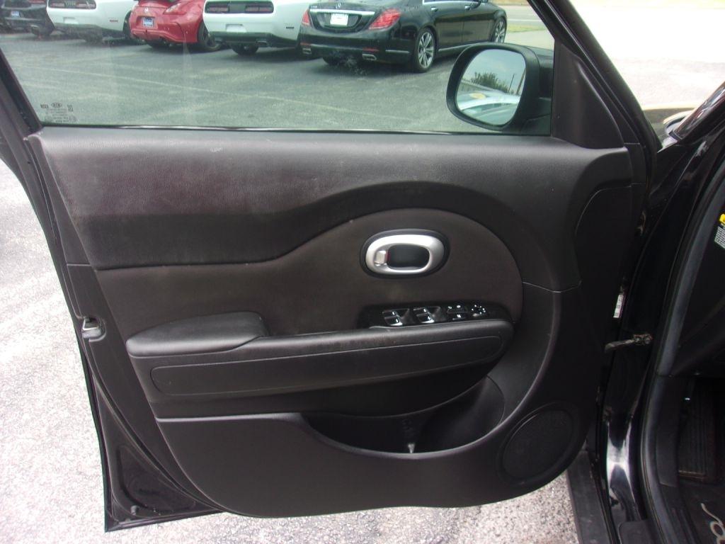 Kia Soul Base 6A 2019
