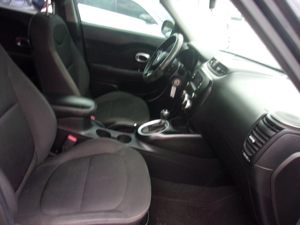 Kia Soul Base 6A 2019