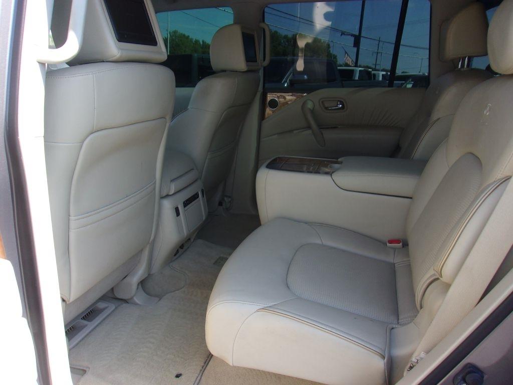 Infiniti QX80 4WD 2014