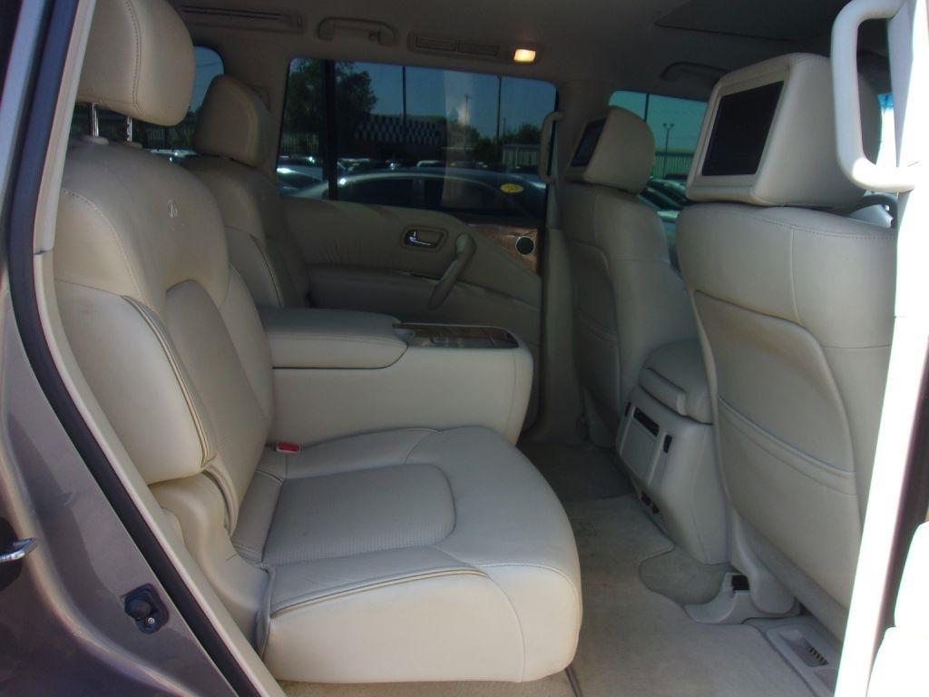 Infiniti QX80 4WD 2014