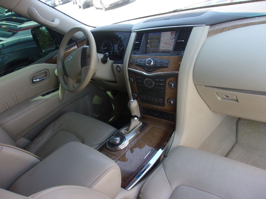 Infiniti QX80 4WD 2014
