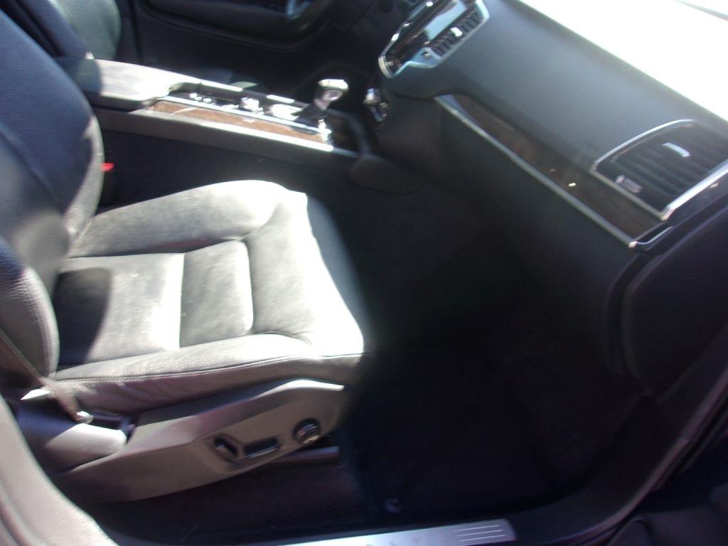 Volvo XC90 T6 Momentum AWD 2016