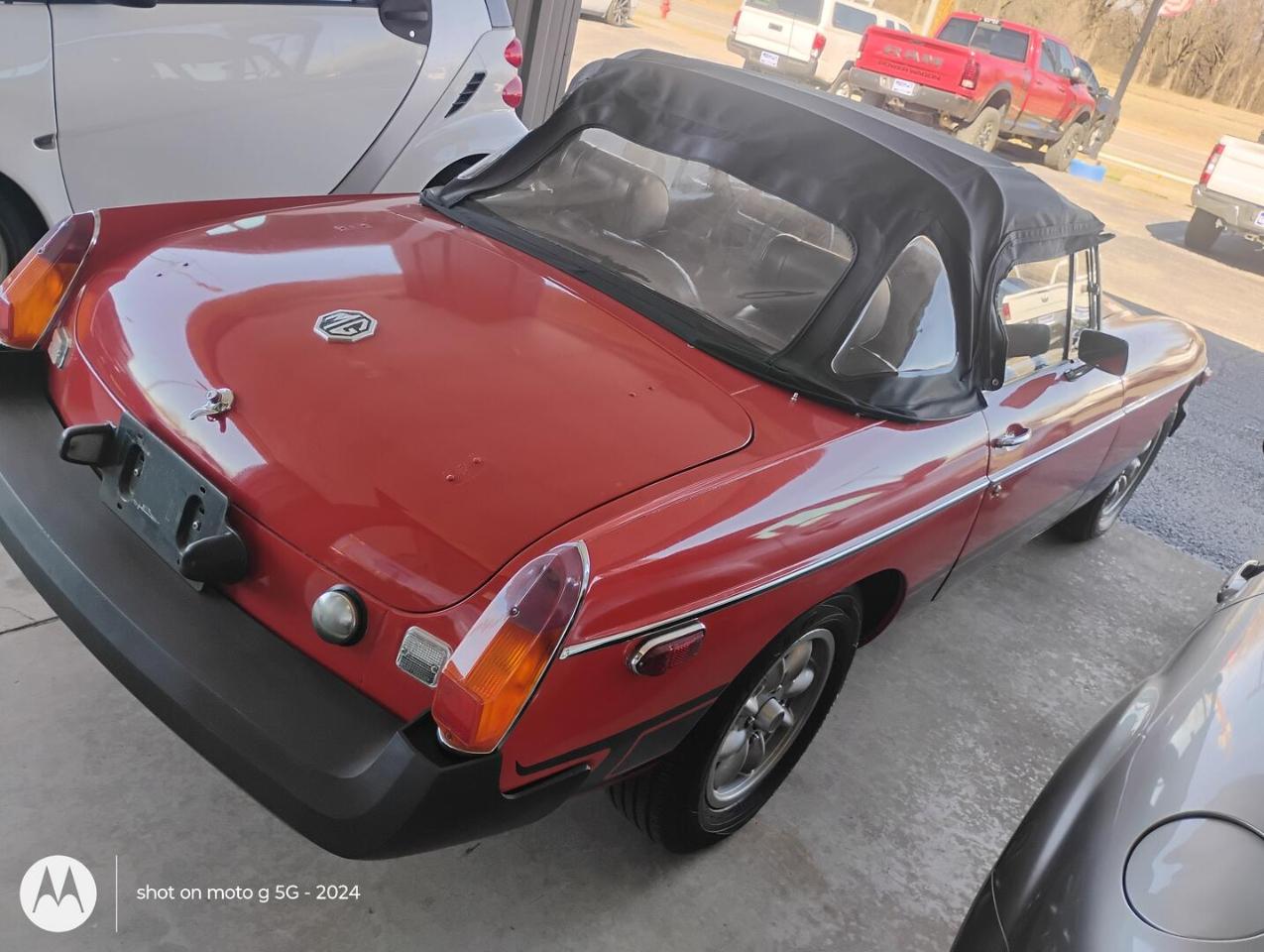 MGB Convertible  1977