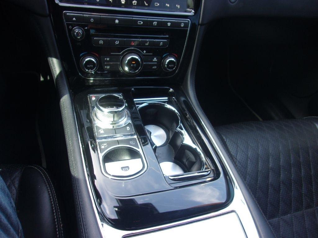 Jaguar XJ-Series XJL Supercharged 2018