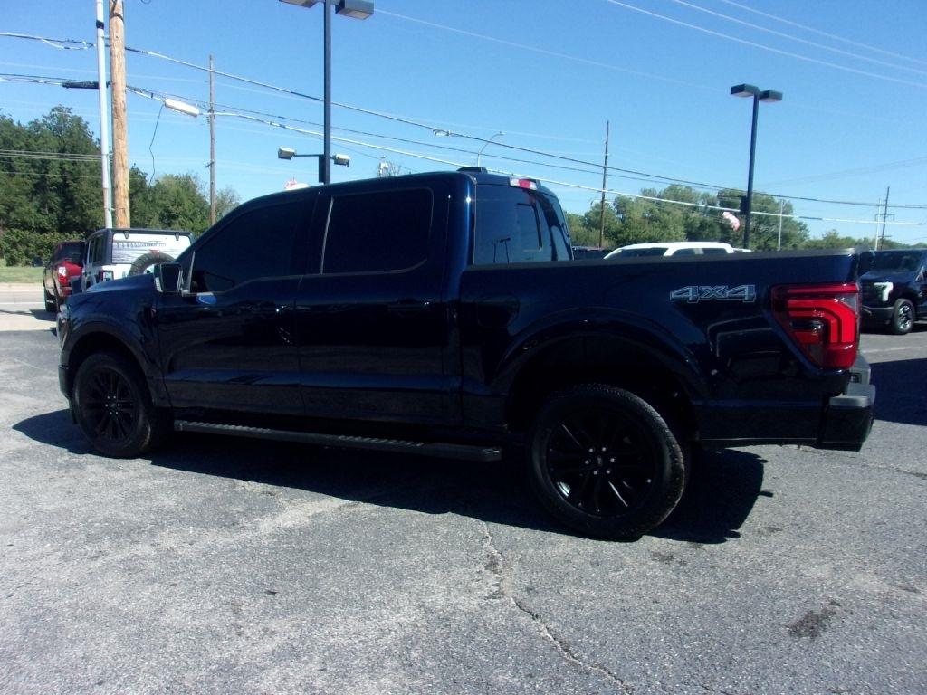 Ford F-150 Lariat SuperCrew 4WD 2025