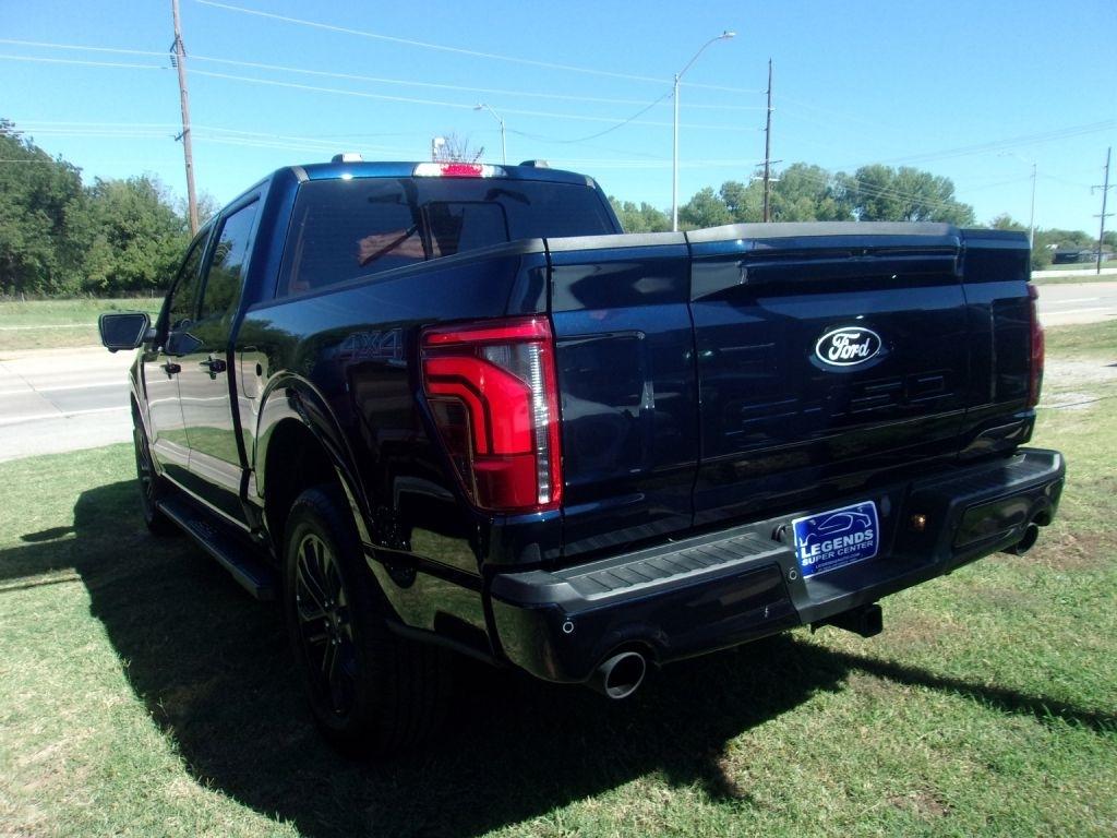 Ford F-150 Lariat SuperCrew 4WD 2025