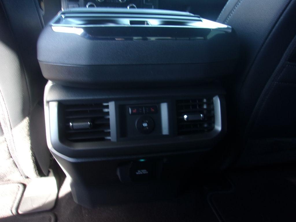Ford F-150 Lariat SuperCrew 4WD 2025