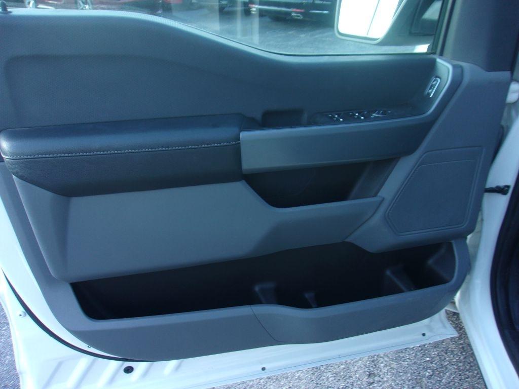 Ford F-150 XL SuperCrew 5.5-ft. Bed 2WD 2023