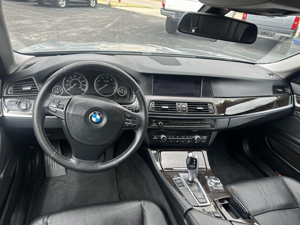 BMW 5-Series 528i 2013