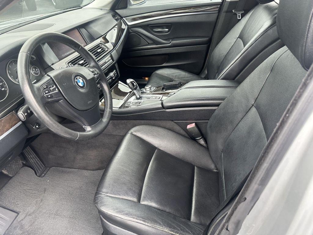 BMW 5-Series 528i 2013
