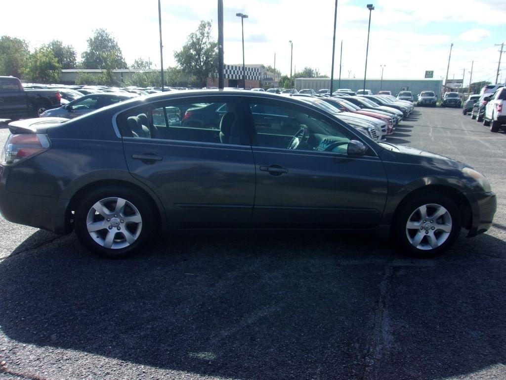 Nissan Altima 2.5 2008