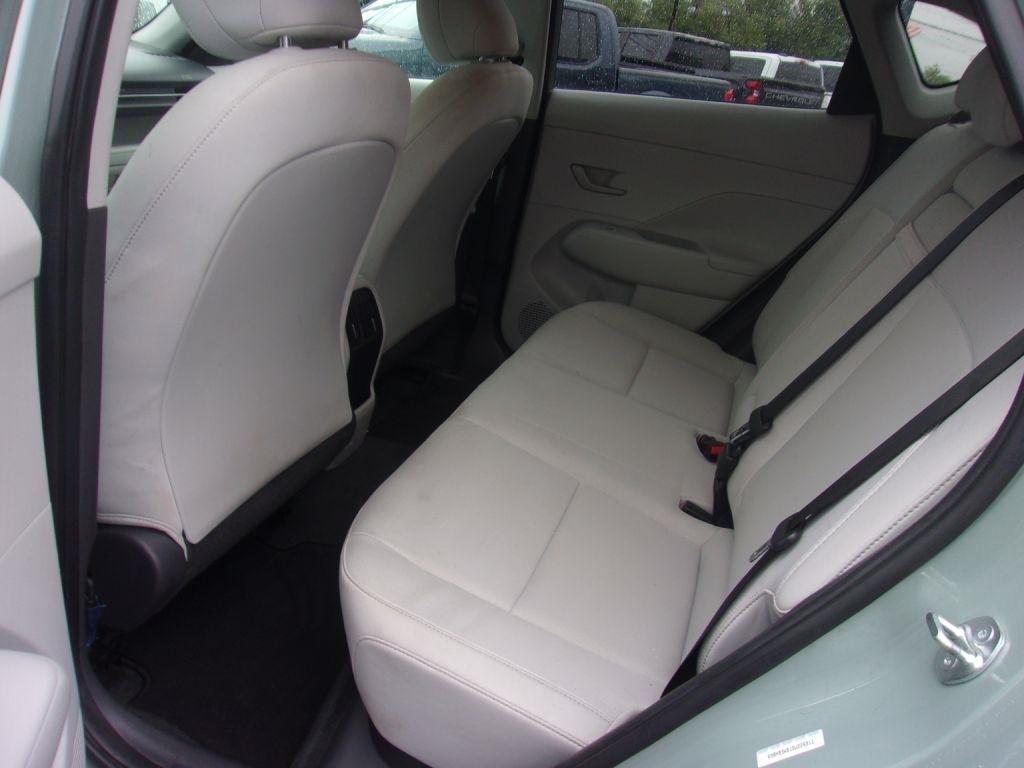 Hyundai Kona SEL 2025