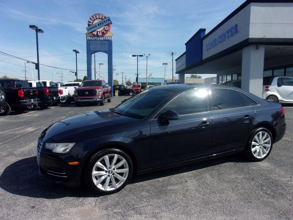 Audi A4 2.0T Premium Sedan 2017
