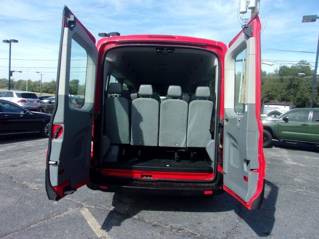 Ford Transit 350 Wagon Med. Roof XL w/Sliding Pass. 148-in. WB 2016