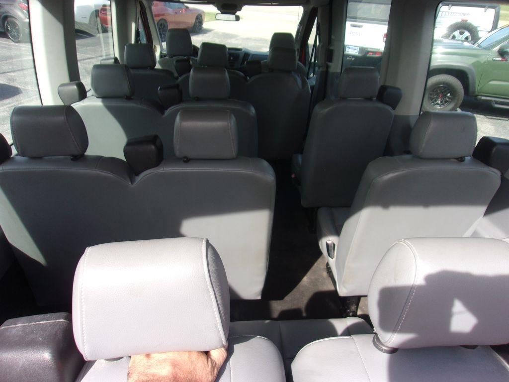 Ford Transit 350 Wagon Med. Roof XL w/Sliding Pass. 148-in. WB 2016