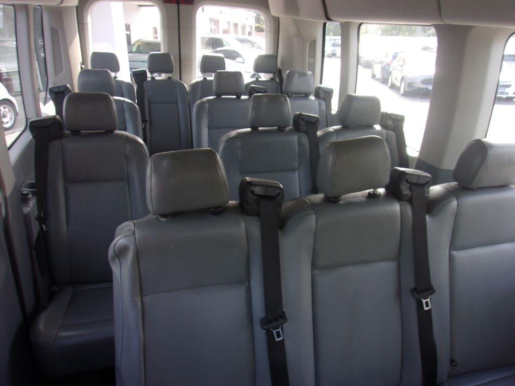 Ford Transit 350 Wagon Med. Roof XL w/Sliding Pass. 148-in. WB 2016