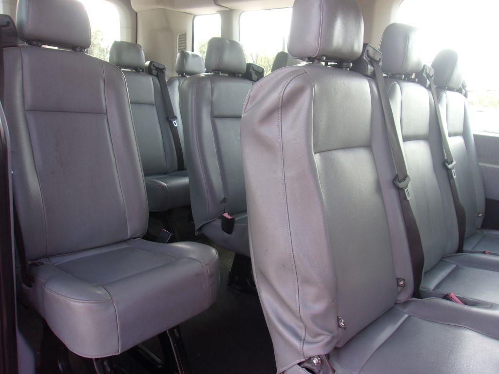 Ford Transit 350 Wagon Med. Roof XL w/Sliding Pass. 148-in. WB 2016