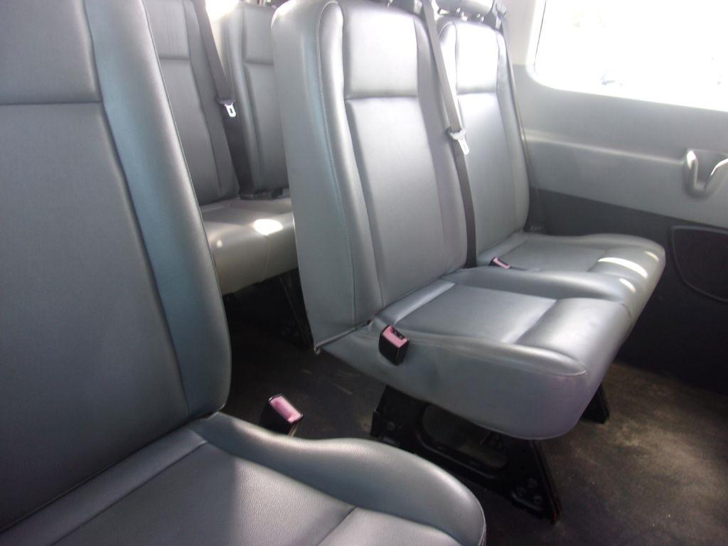Ford Transit 350 Wagon Med. Roof XL w/Sliding Pass. 148-in. WB 2016