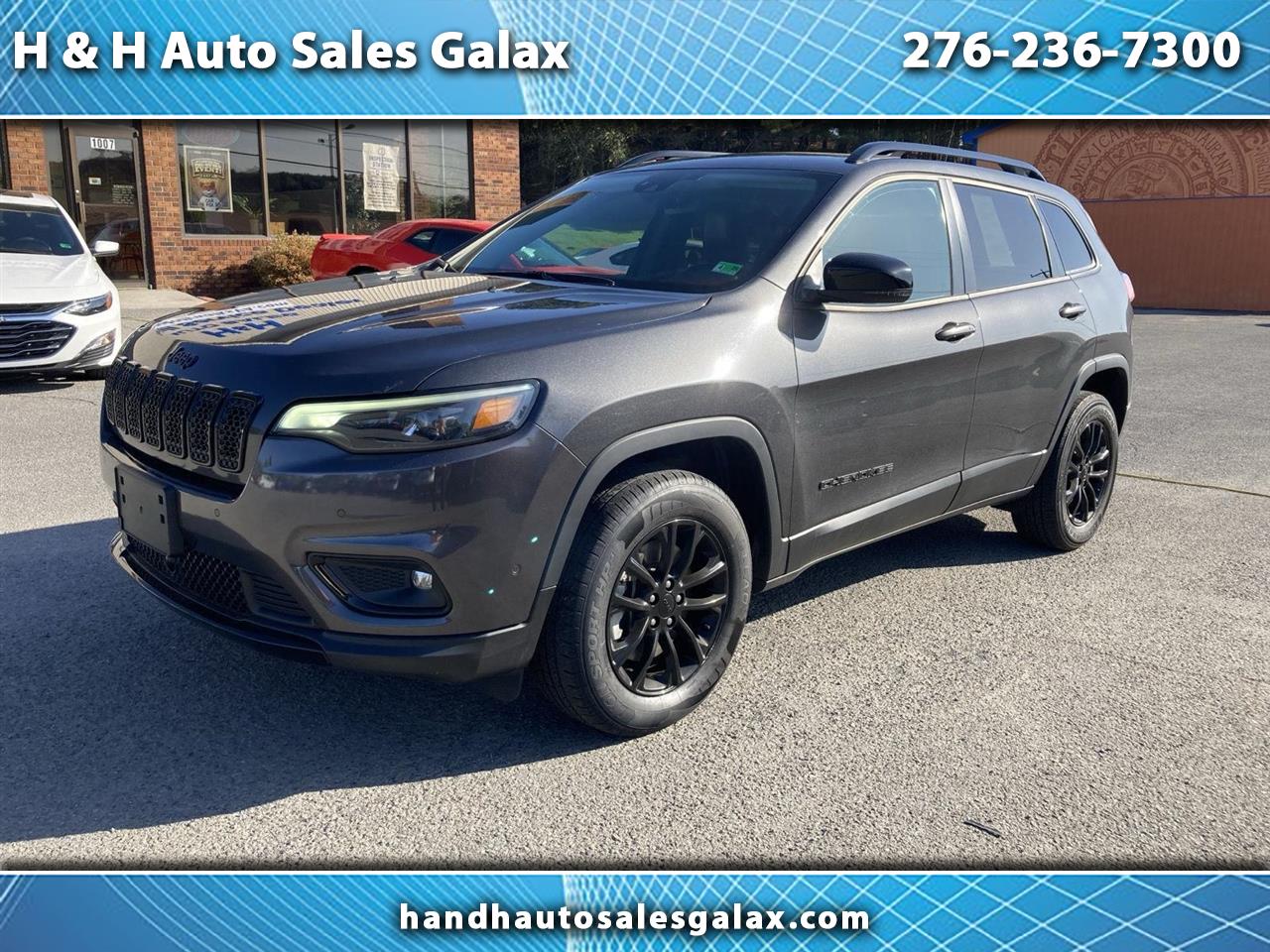 2023 Jeep Cherokee Altitude Lux's photo