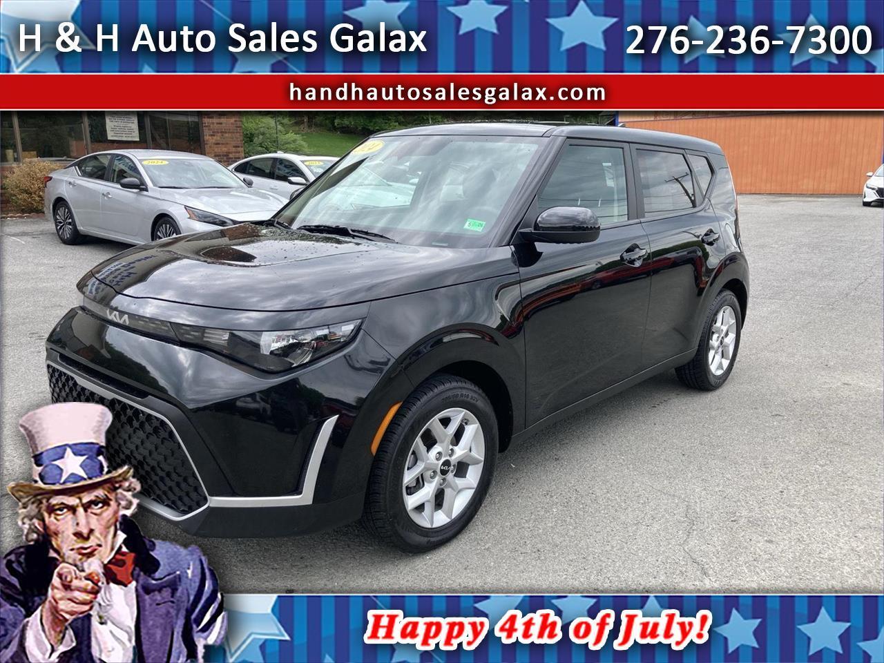 2024 Kia Soul LX IVT