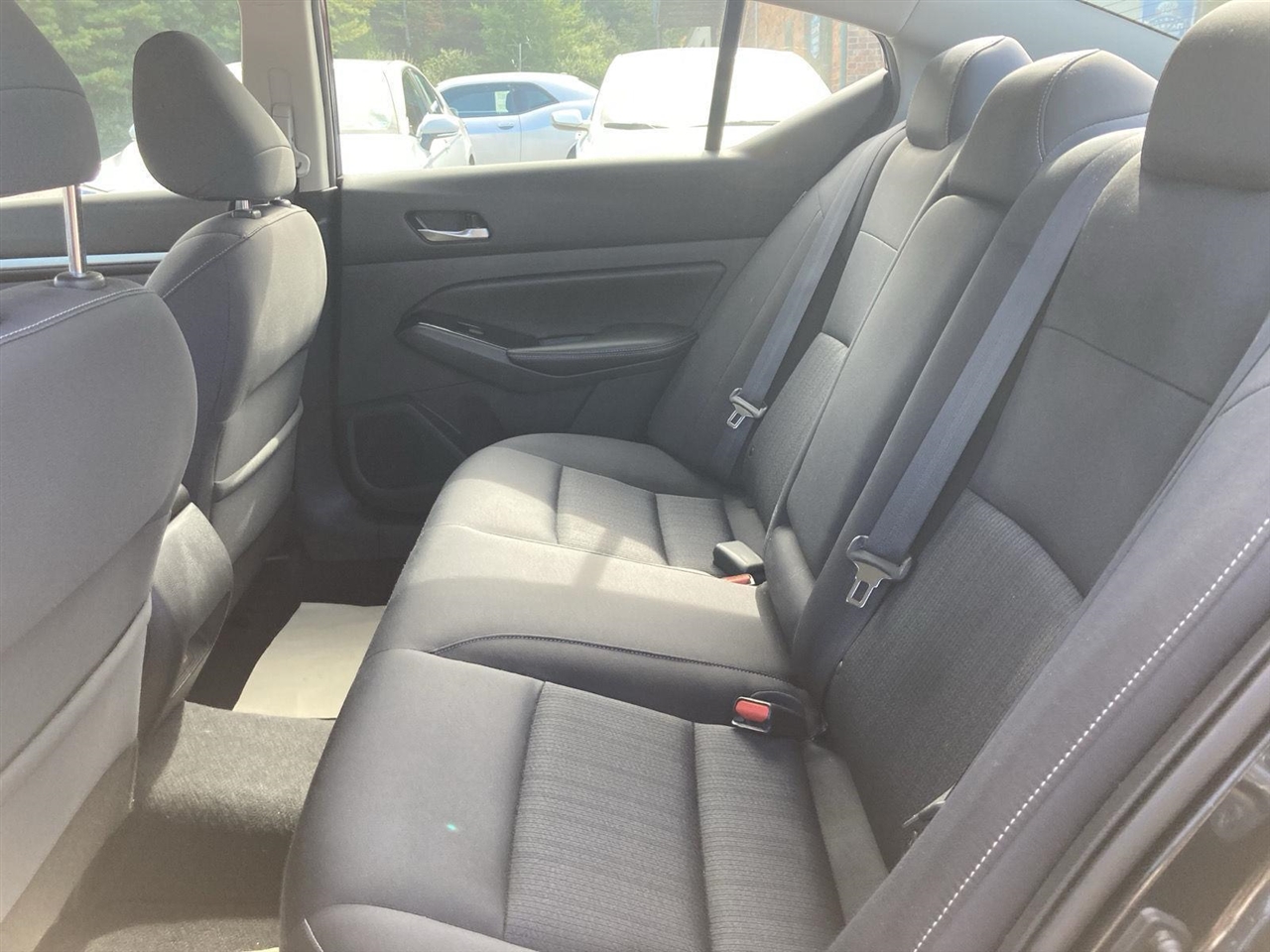 2021 Nissan Altima 2.5 SV photo 10