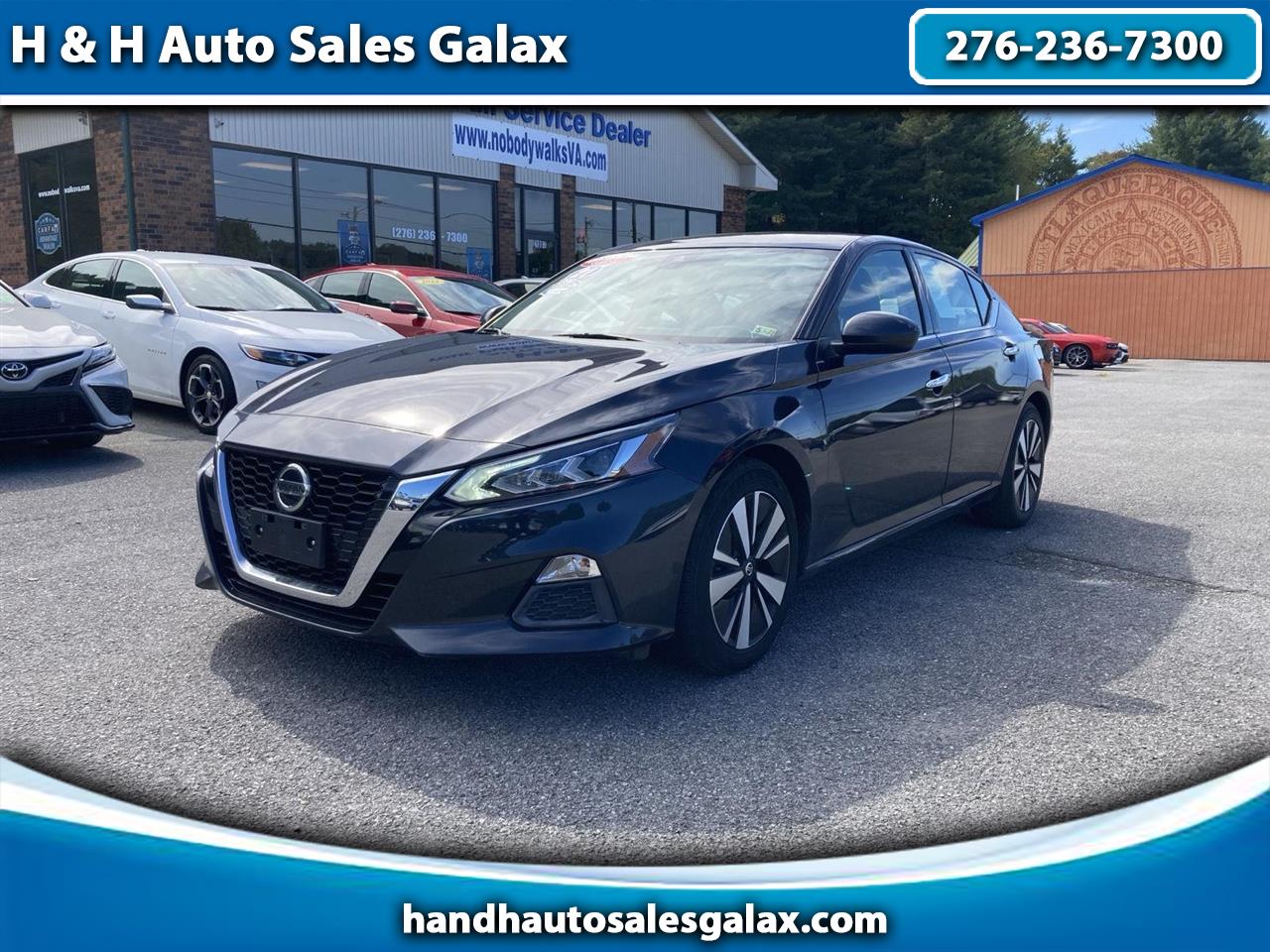 Nissan Altima 2.5 SV Sedan 2021