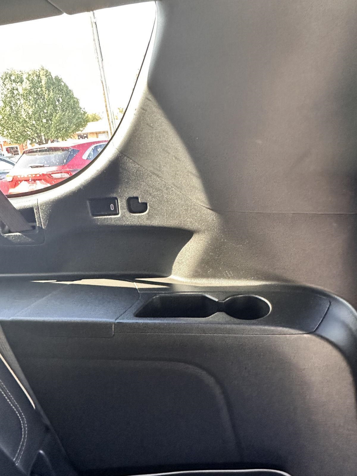 Chevrolet Suburban 2WD 4dr Premier 2021