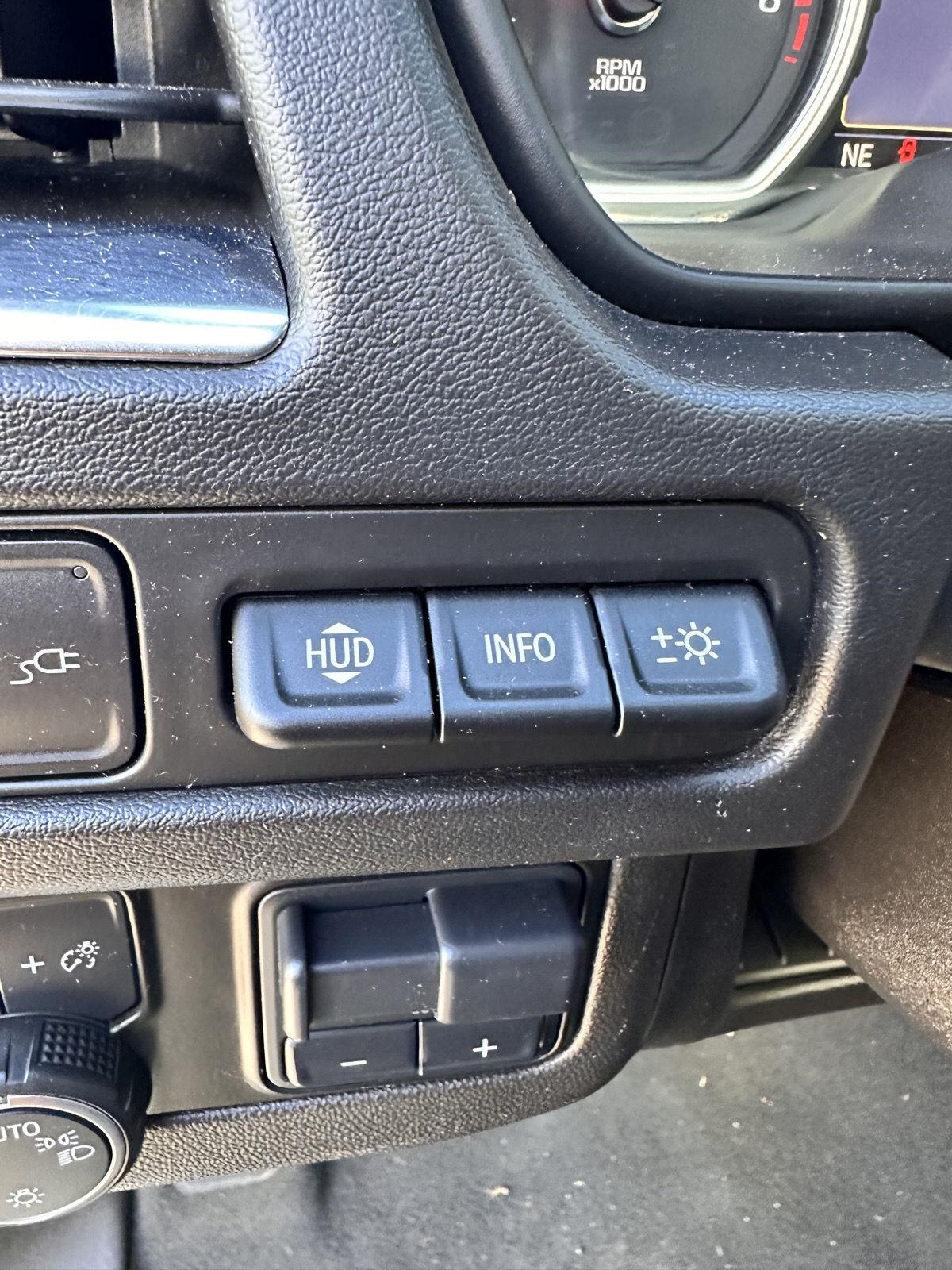 Chevrolet Suburban 2WD 4dr Premier 2021