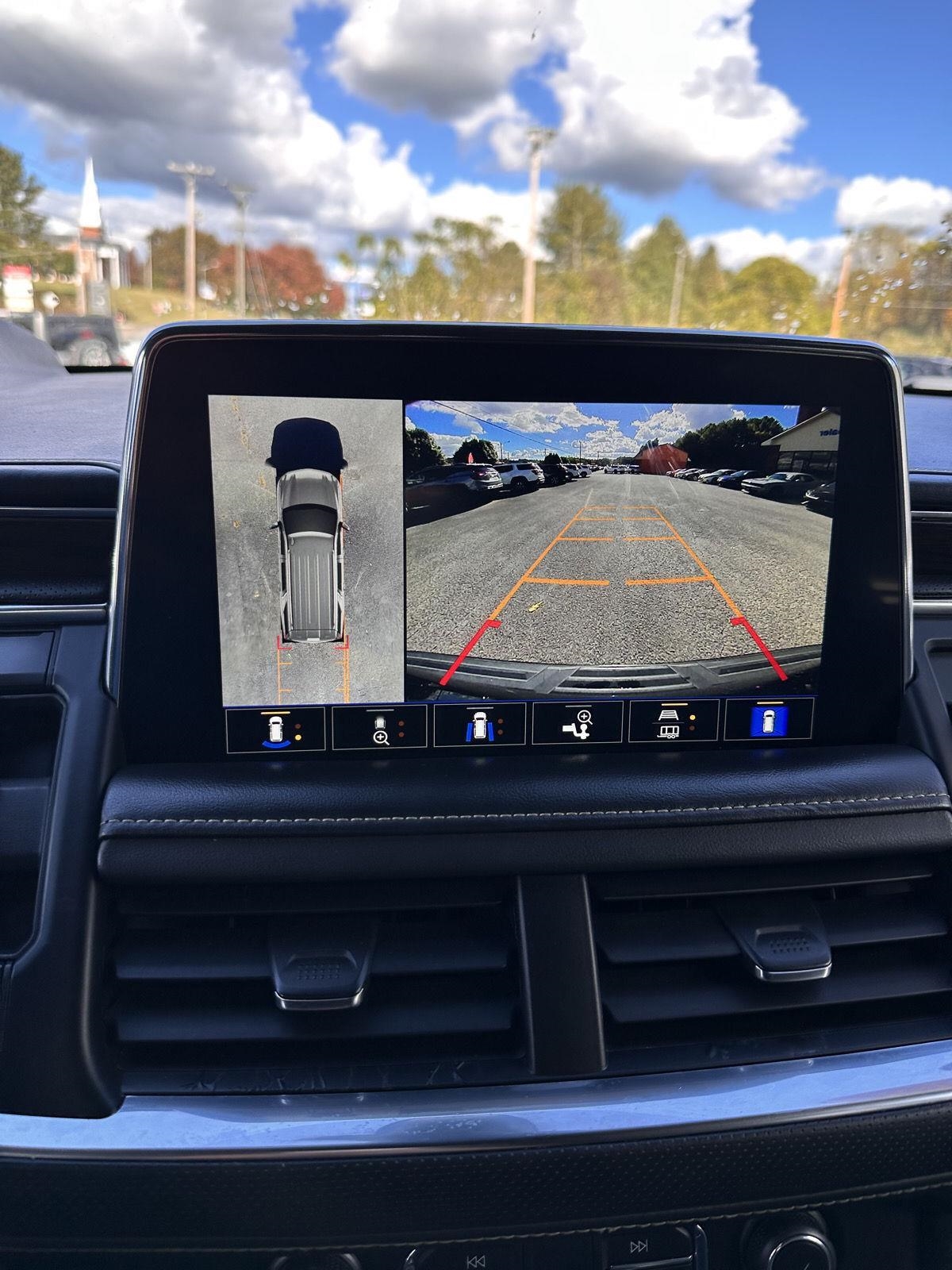 Chevrolet Suburban 2WD 4dr Premier 2021