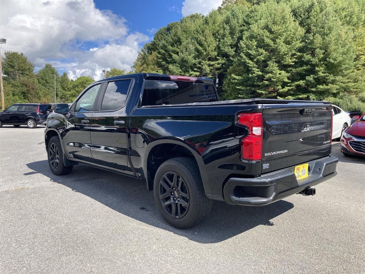 2022 Chevrolet Silverado 1500 Custom photo 5