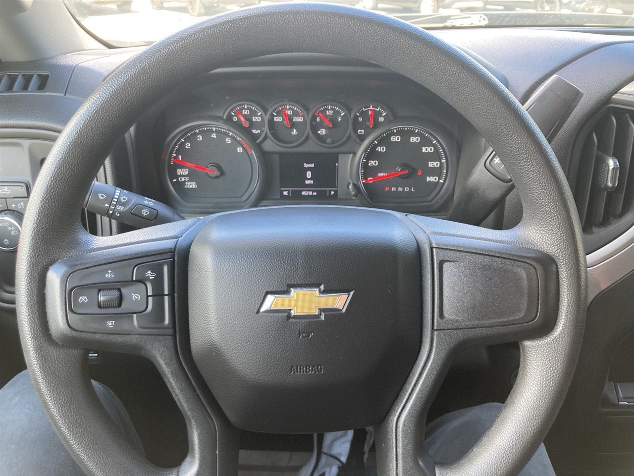 2022 Chevrolet Silverado 1500 Custom photo 13