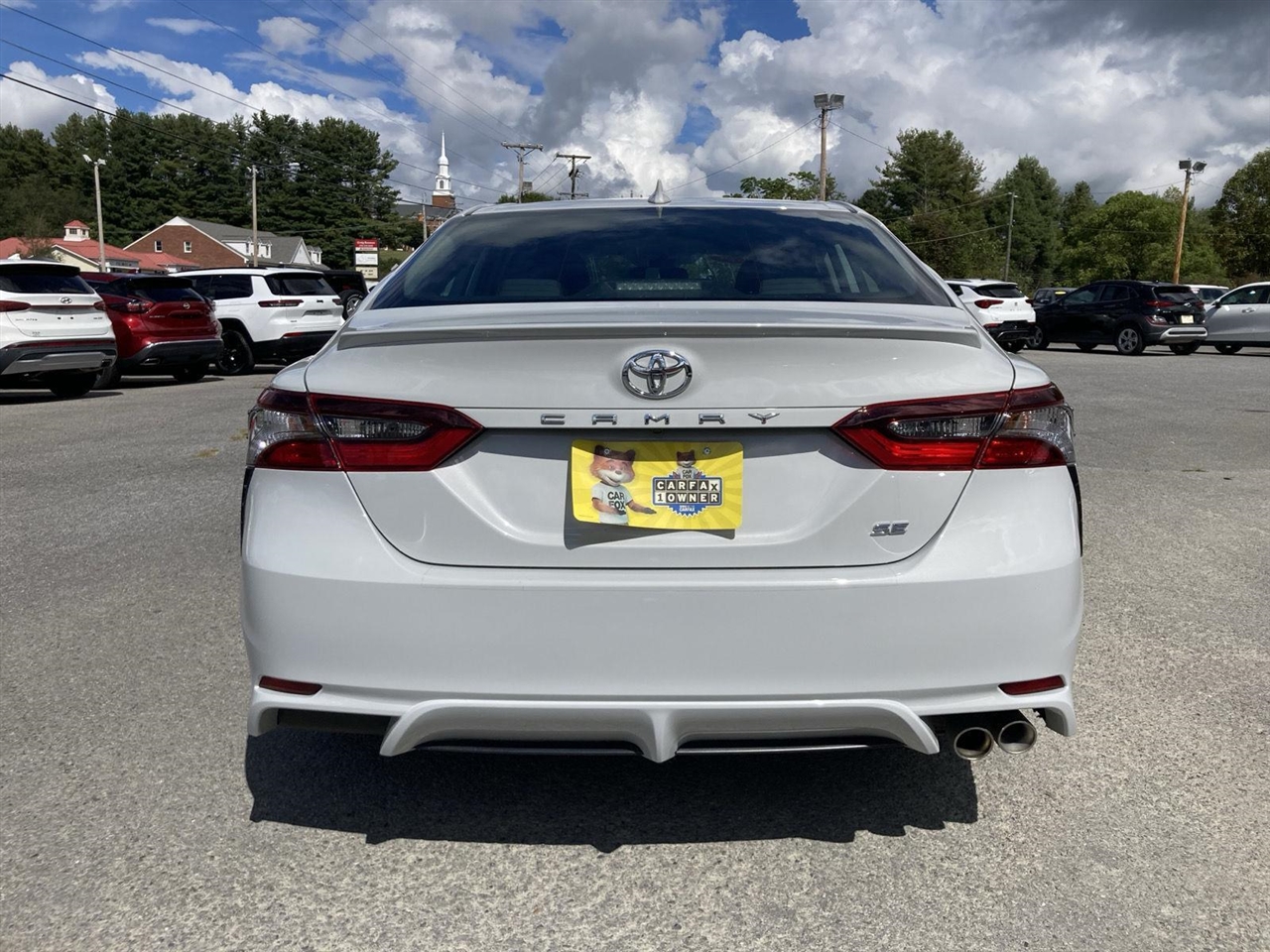 2023 Toyota Camry SE photo 6