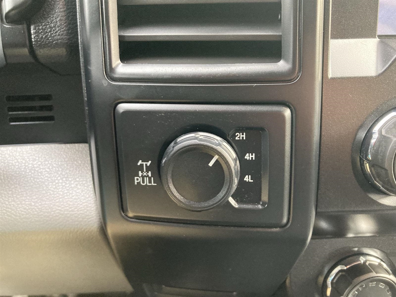 Ford F-150 Lariat 4WD SuperCrew 5.5' Box 2020