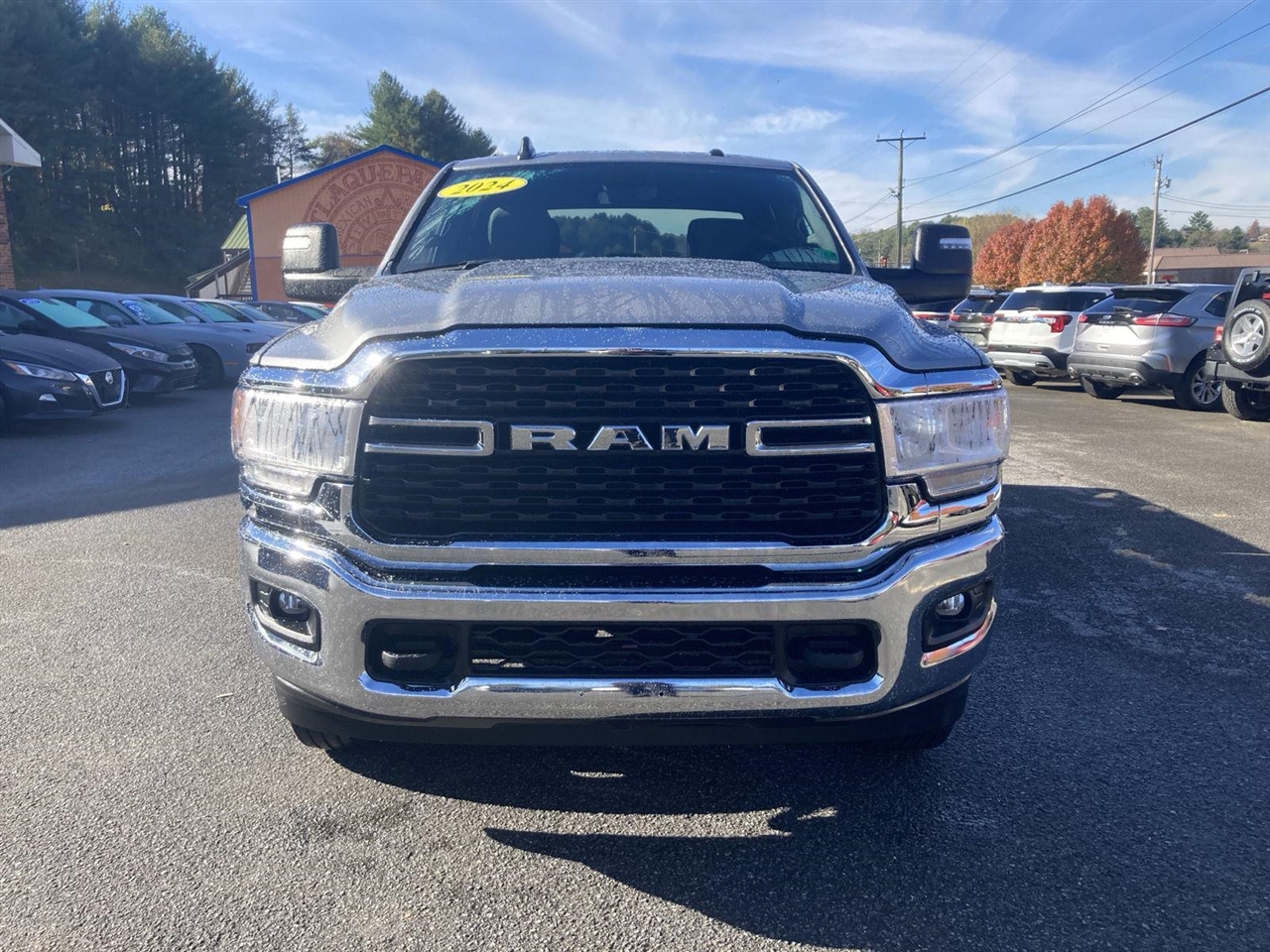 RAM 2500 Big Horn 4x4 Crew Cab 6'4" Box 2024