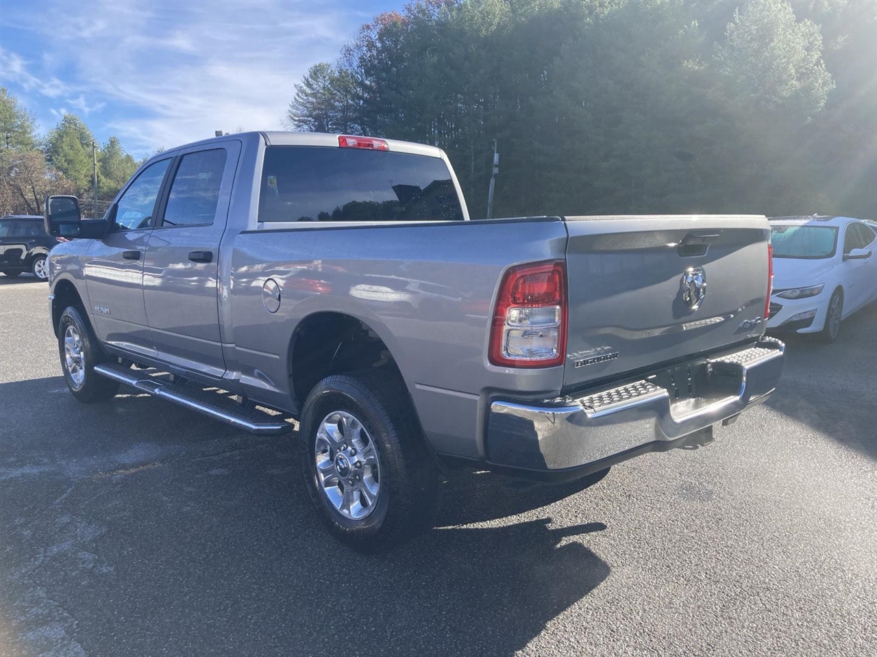 RAM 2500 Big Horn 4x4 Crew Cab 6'4" Box 2024