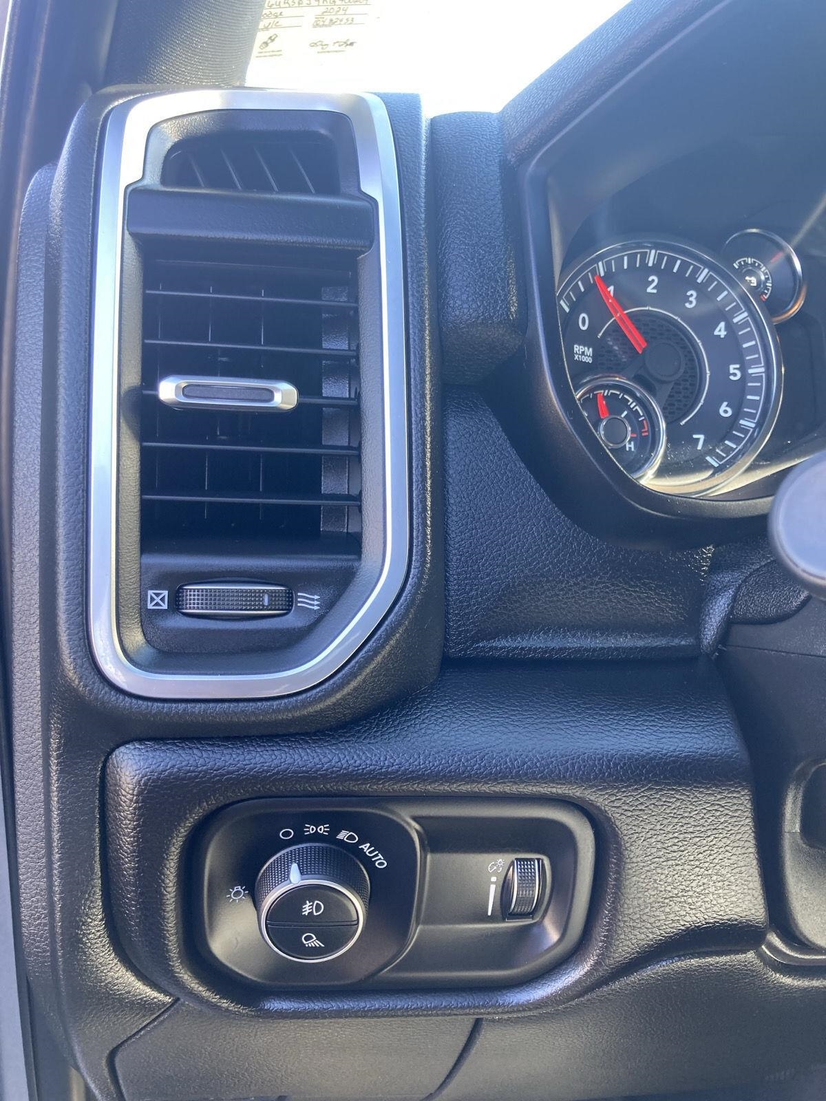 RAM 2500 Big Horn 4x4 Crew Cab 6'4" Box 2024