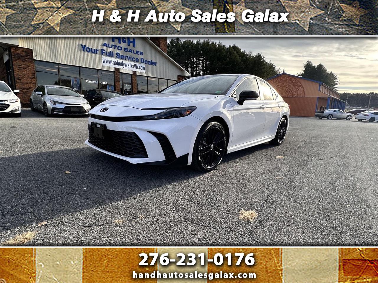 2025 Toyota Camry SE