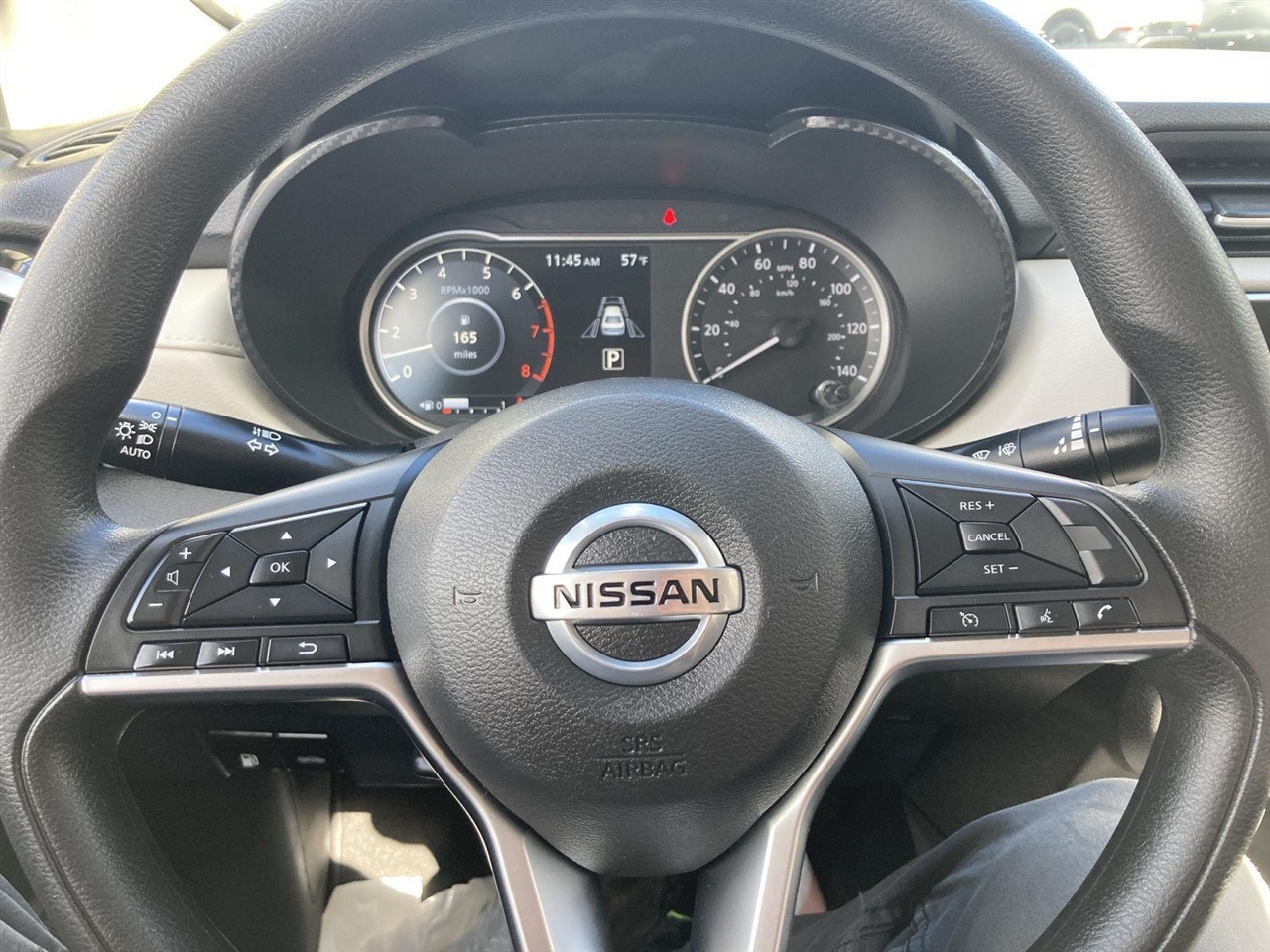 Nissan Versa SV CVT 2022