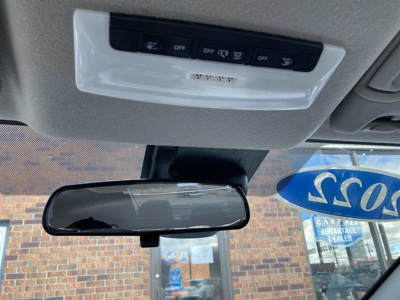 Nissan Versa SV CVT 2022