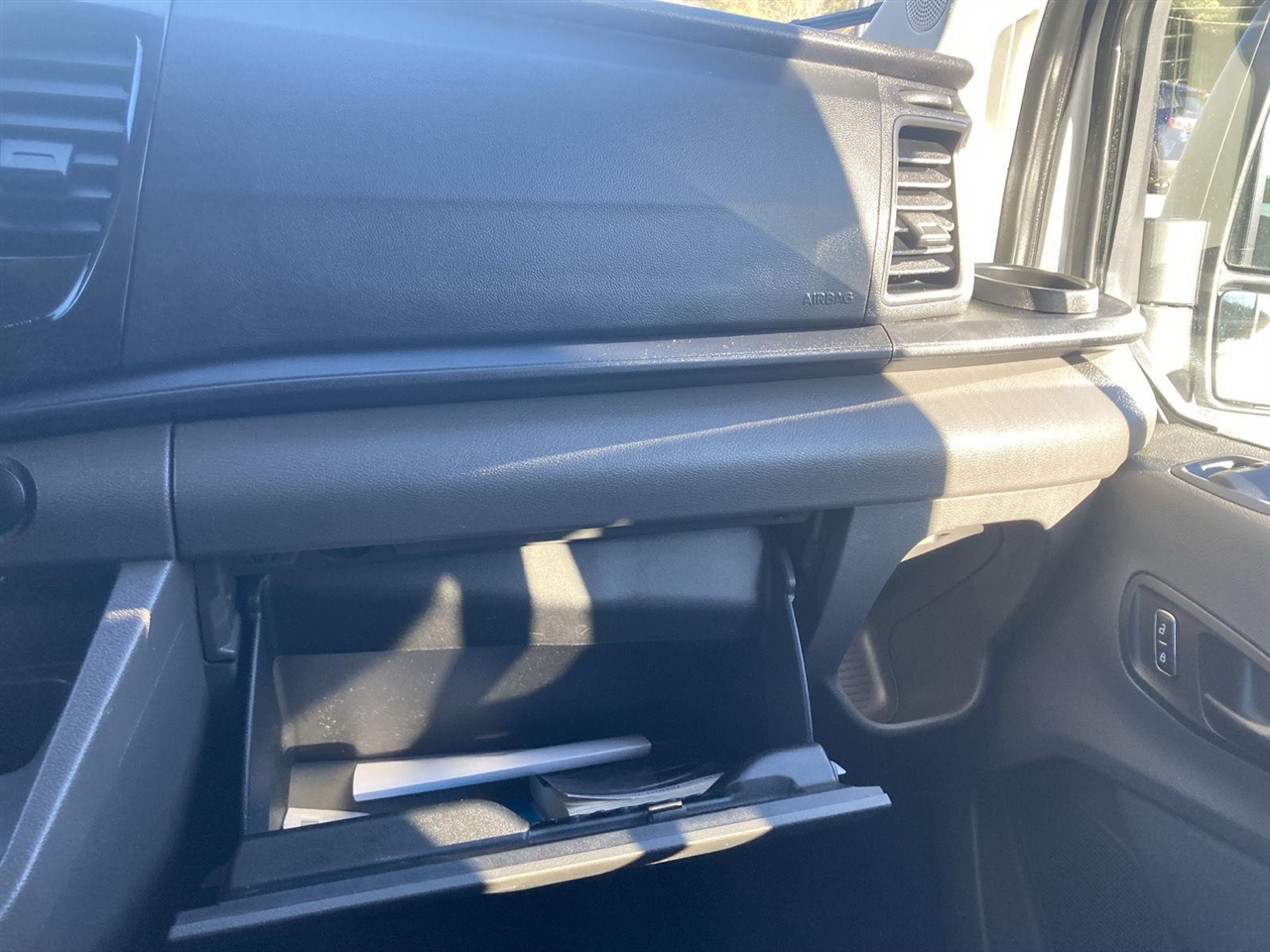 Ford Transit Passenger Wagon T-350 148" Low Roof XLT RWD 2023