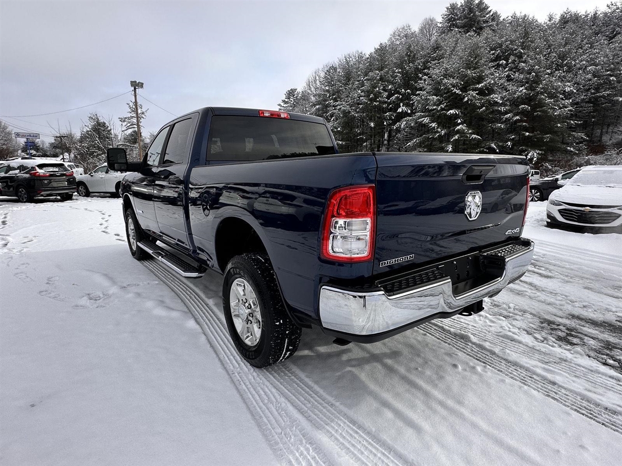 RAM 2500 Big Horn 4x4 Crew Cab 6'4" Box 2024