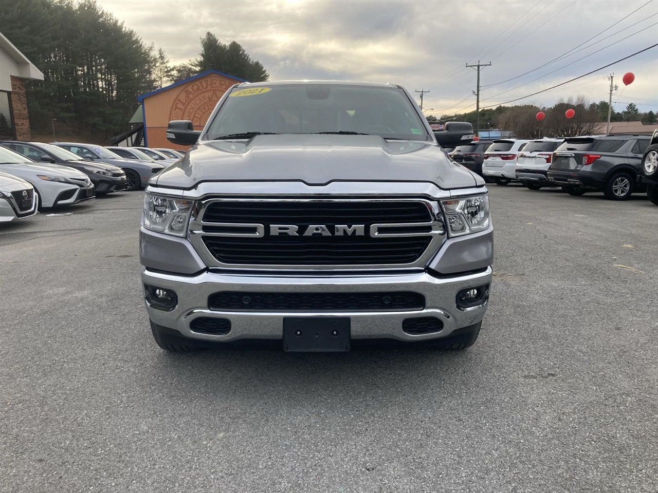 RAM 1500 Big Horn 4x4 Crew Cab 5'7" Box 2021