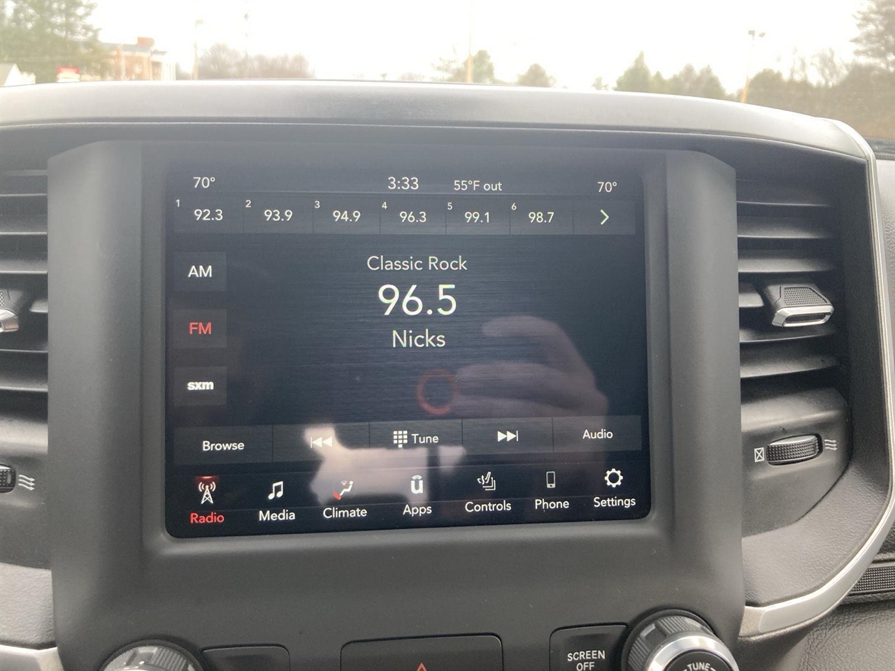 RAM 1500 Big Horn 4x4 Crew Cab 5'7" Box 2021