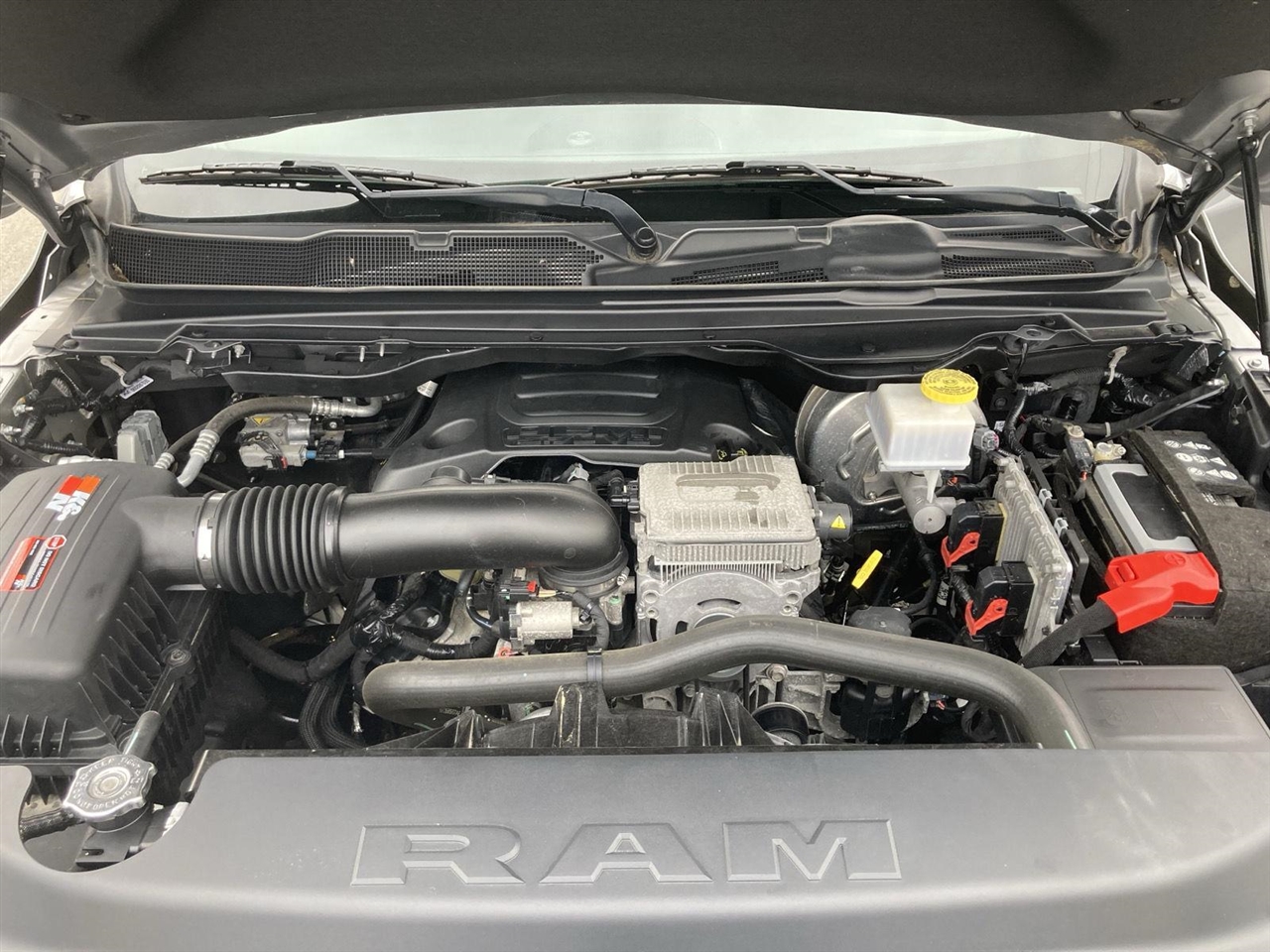 RAM 1500 Big Horn 4x4 Crew Cab 5'7" Box 2021